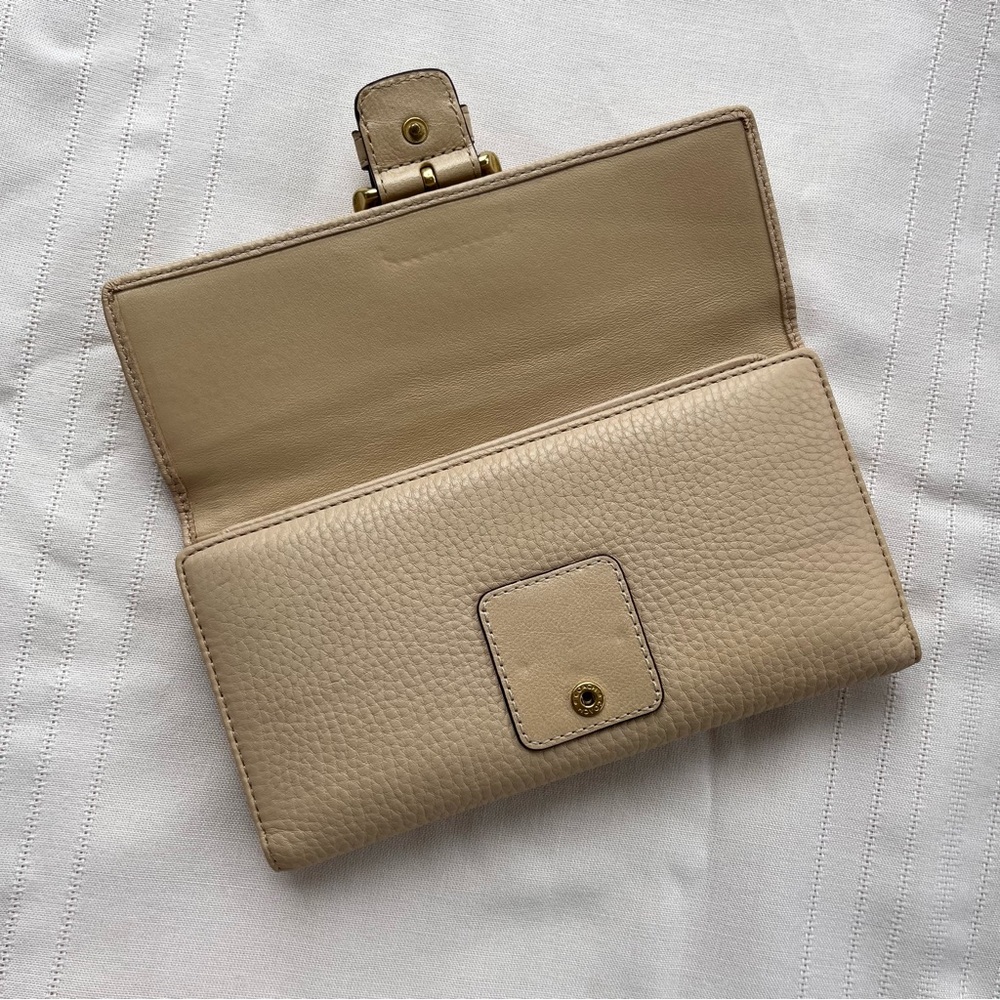 NWT Vintage Coach Soho Buckle wallet in cream pebbled leather - Picture 5 of 14